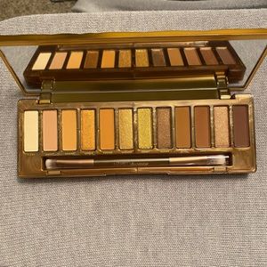 Urban Decay Naked Honey Eyeshadow Palette